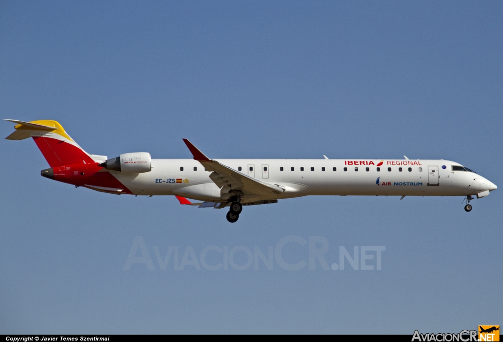 EC-JZS - Canadair CL-600-2D24 Regional Jet CRJ-900 - Air Nostrum (Iberia Regional)