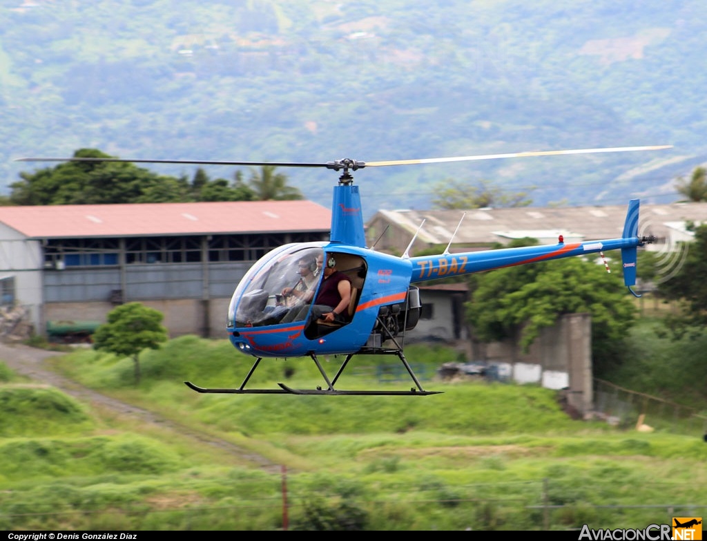 TI-BAZ - Robinson R-22 - AENSA