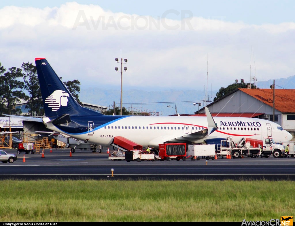 XA-AMJ - Boieng 737-852 - Aeromexico