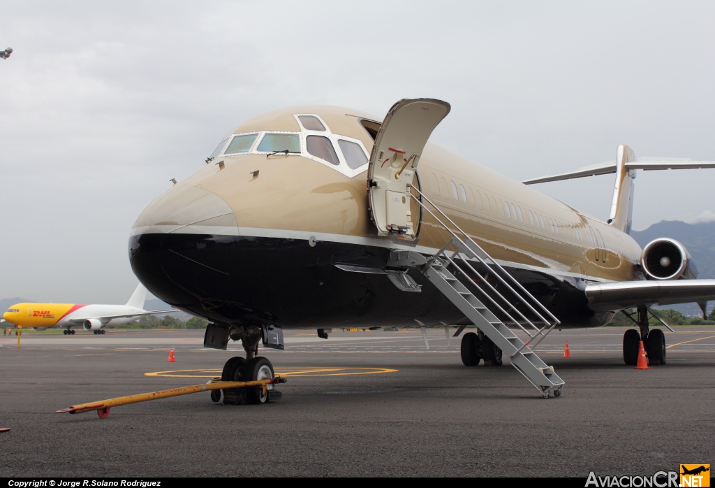 VP-CNI - McDonnell Douglas MD-87 (DC-9-87) - Privado