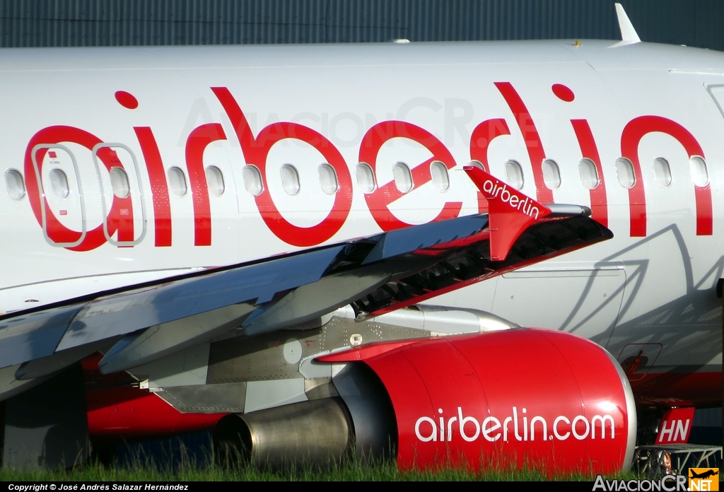 OE-IDF - Airbus A320-214 - Air Berlin