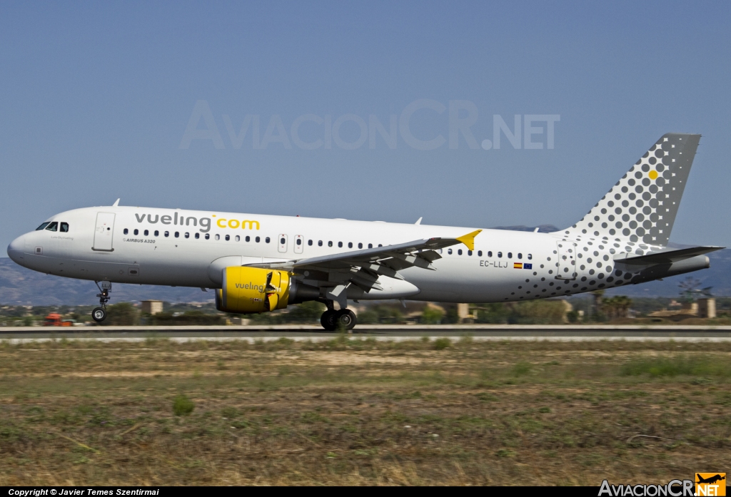 EC-LLJ - Airbus A320-214 - Vueling