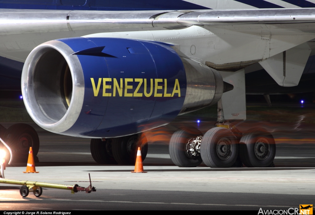 YV524T - McDonnell Douglas DC-10-30F - Solar Cargo