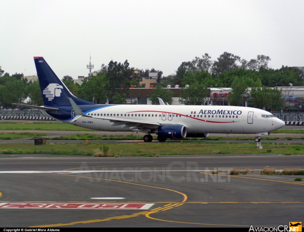 XA-AMJ - Boieng 737-852 - Aeromexico