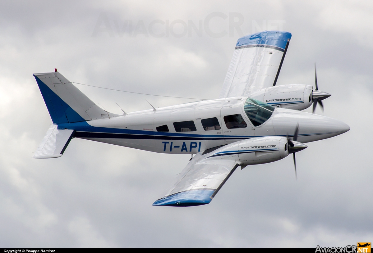 TI-API - Piper PA-34-200T Seneca II - ECDEA - Escuela Costarricense de Aviación