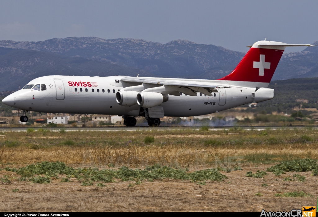 HB-IYW - British Aerospace BAe-146-100 - SWISS