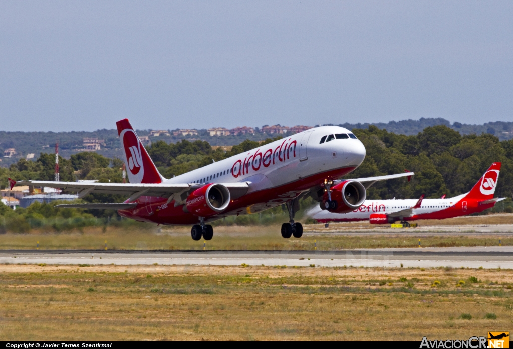 D-ABDQ - Airbus A320-214 - Air Berlin