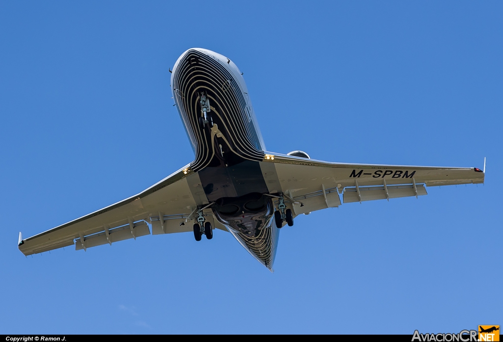 M-SPBM - Bombardier Challenger 604 (CL-600-2B16) (Genérico) - Privado