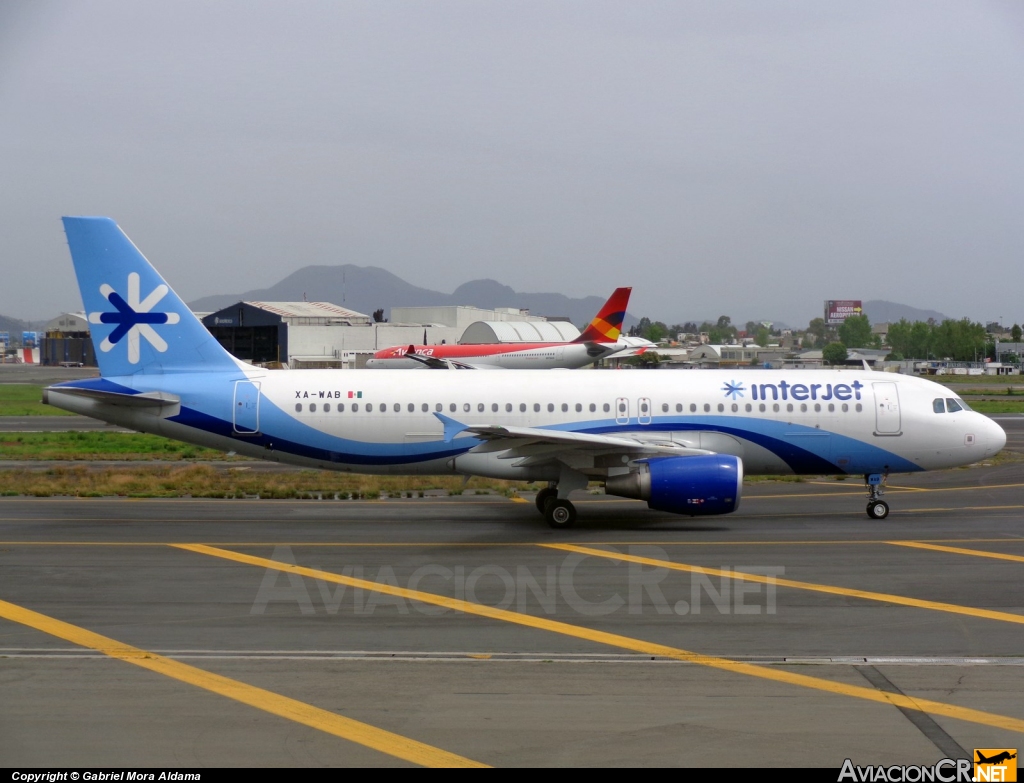 XA-WAB - Airbus A320-214 - Interjet