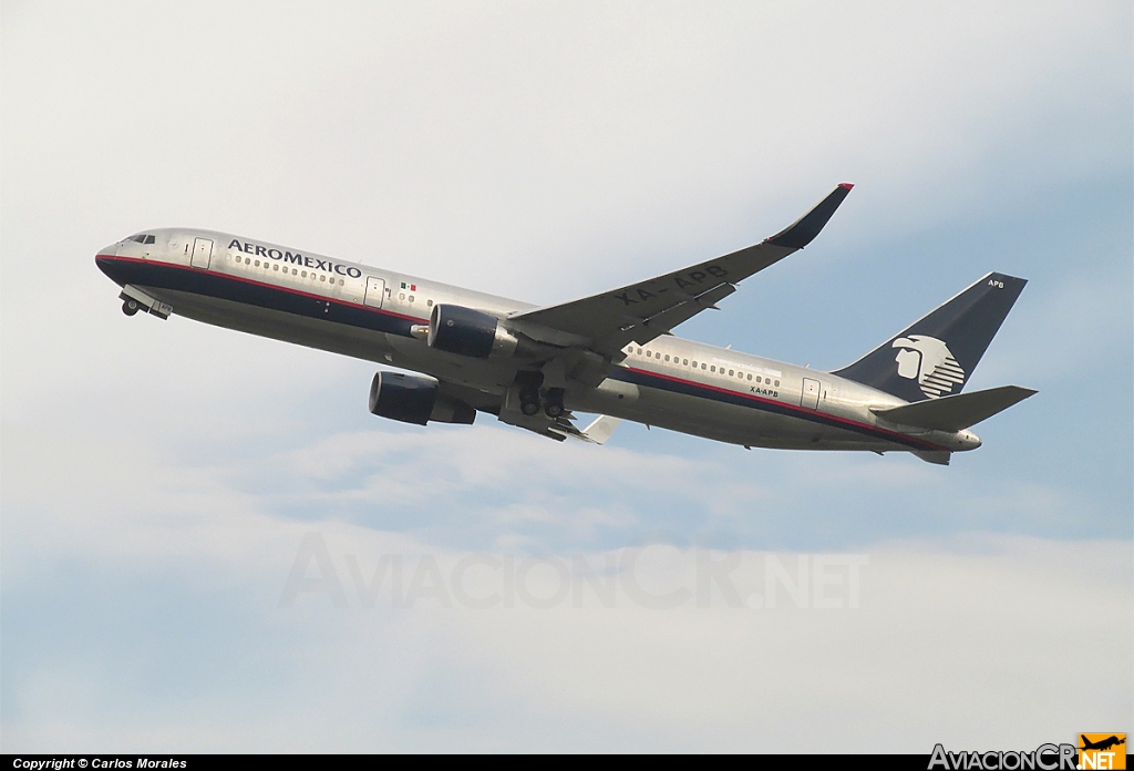XA-APB - Boeing 767-3Q8(ER) - Aeromexico