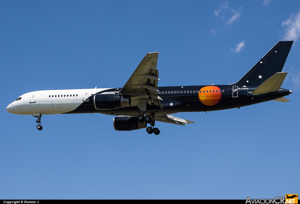 G-ZAPX - Boeing 757-256 - Titan Airways