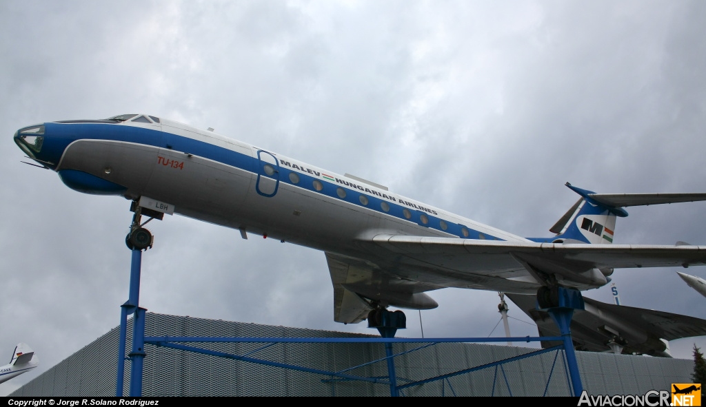 HA-LBH - Tupolev Tu-134A - MALEV - Hungarian Airlines