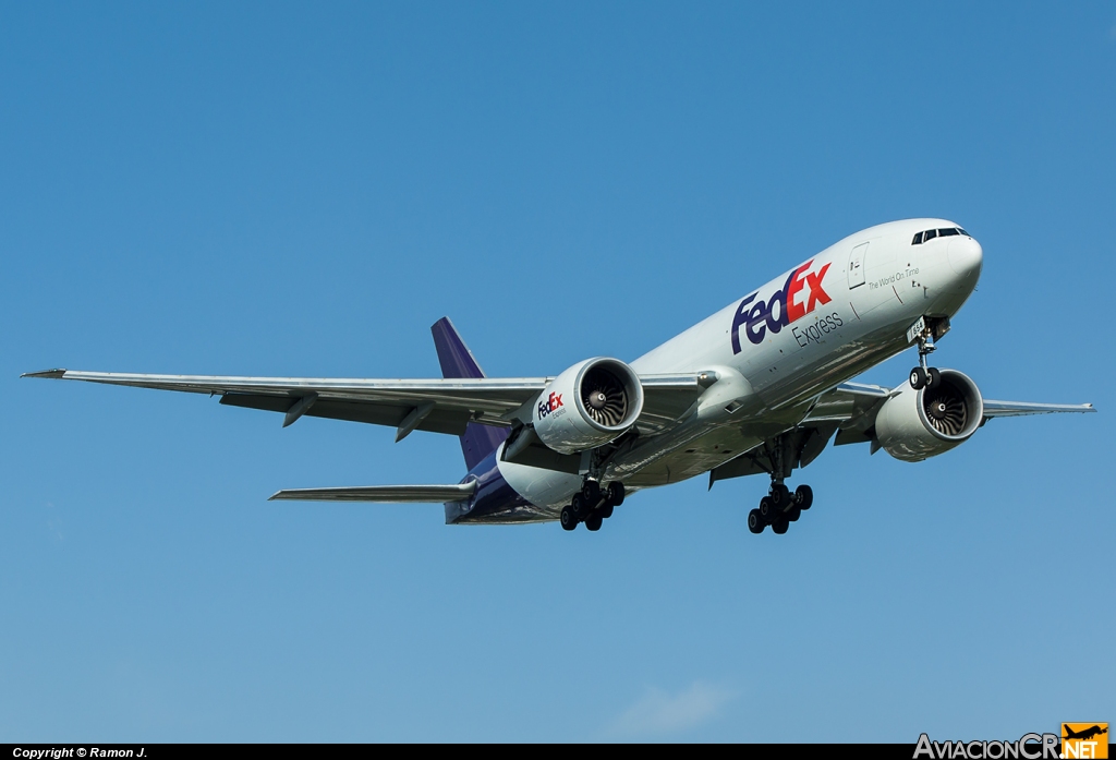 N854FD - Boeing 777-FS2 - FedEx