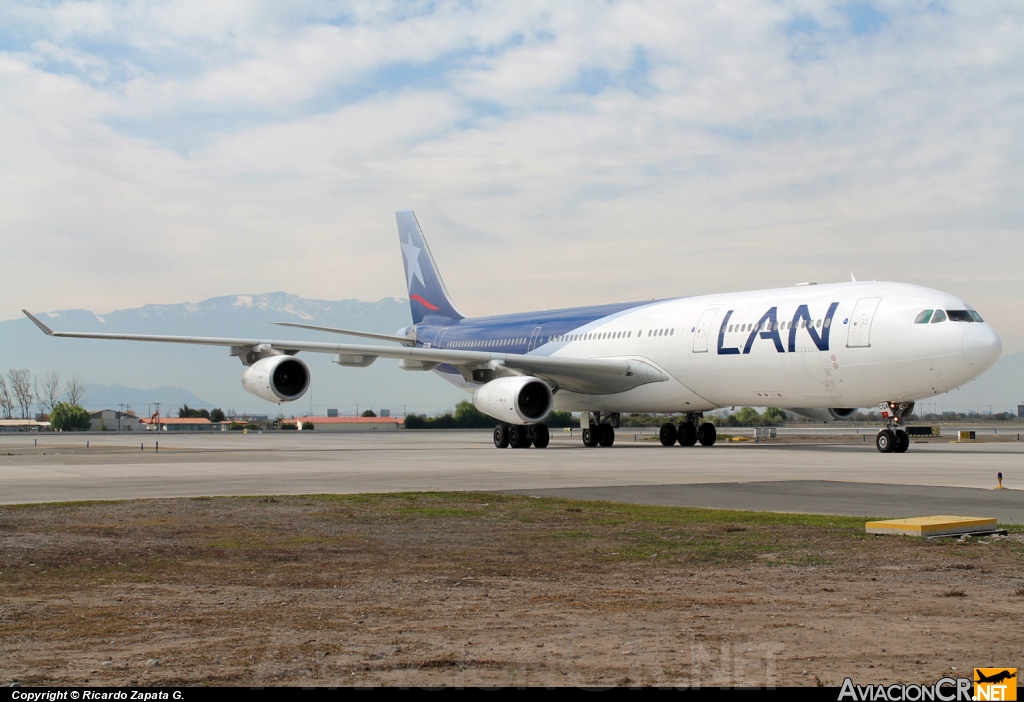 CC-CQA - Airbus A340-313X - LAN Airlines