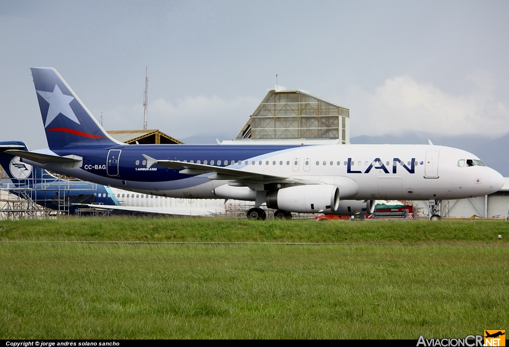 CC-BAG - Airbus A320-232 - LAN Airlines
