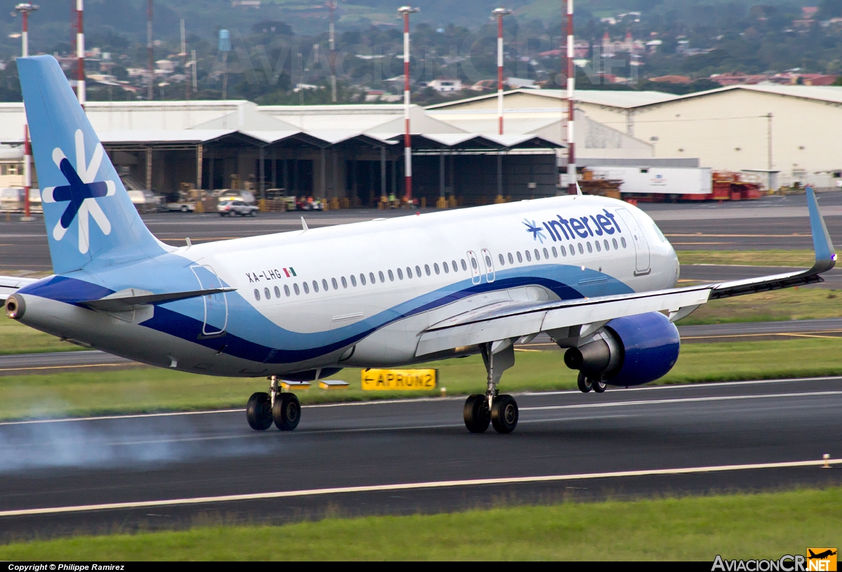 XA-LHG - Airbus A320-214 - Interjet