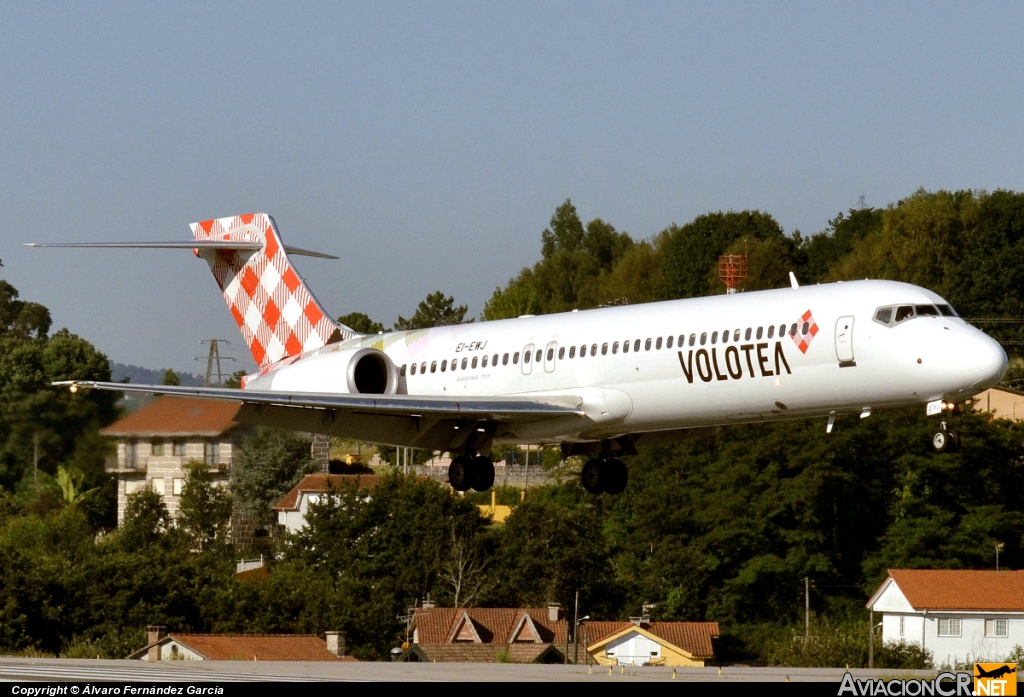 EI-EWJ - Boeing 717-2BL - Volotea