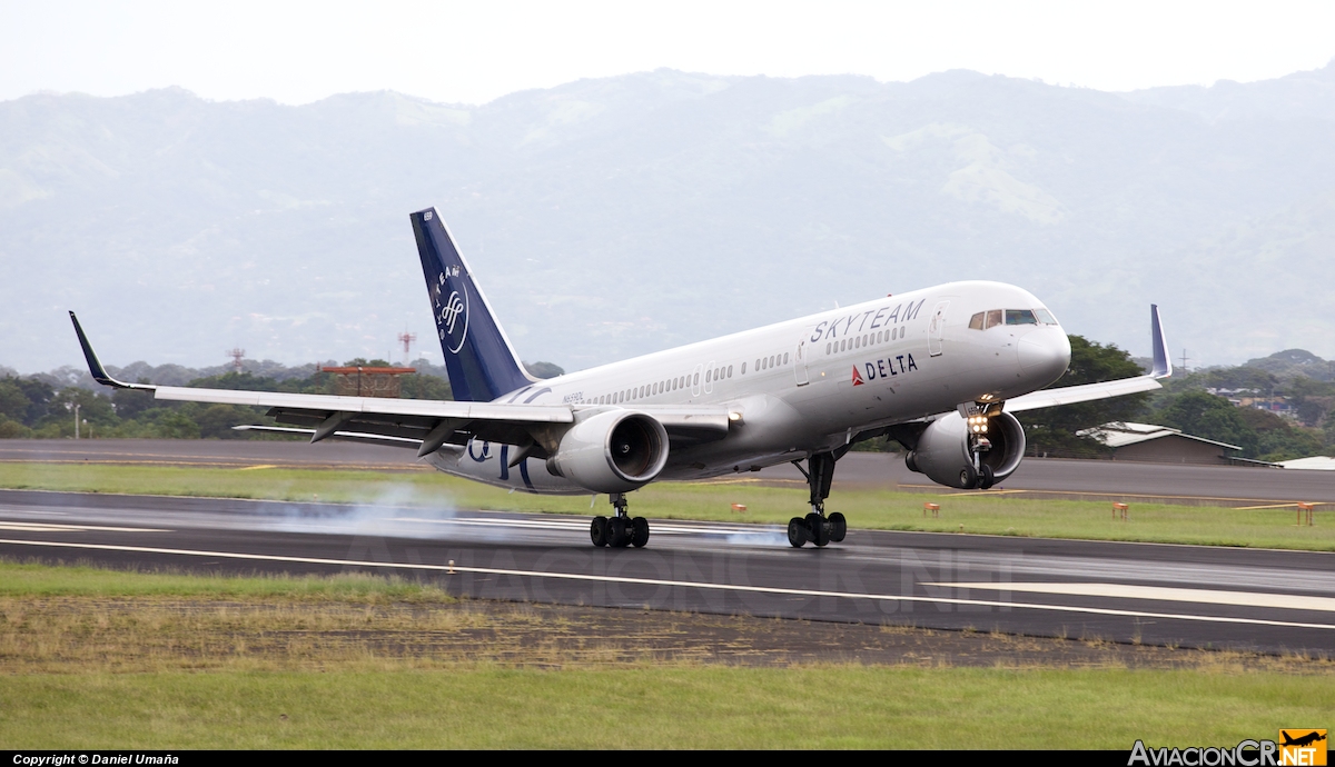 N659DL - Boeing 757-232 - Delta Air Lines