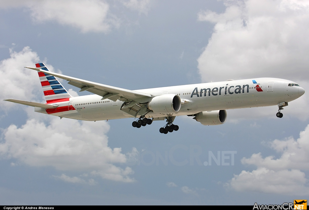 N728AN - Boeing 777-323/ER - American Airlines