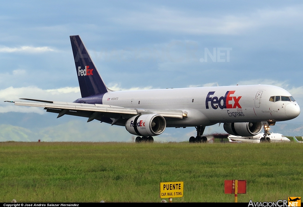 N934FD - Boeing 757-21B(SF) - FedEx