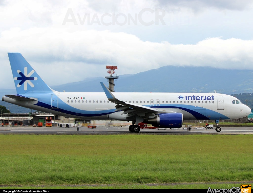 XA-GAC - Airbus A320-214 - Interjet