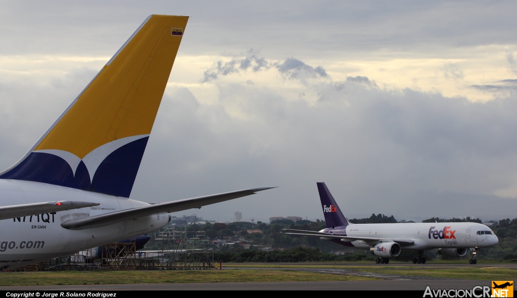 MROC - Aeropuerto - Rampa