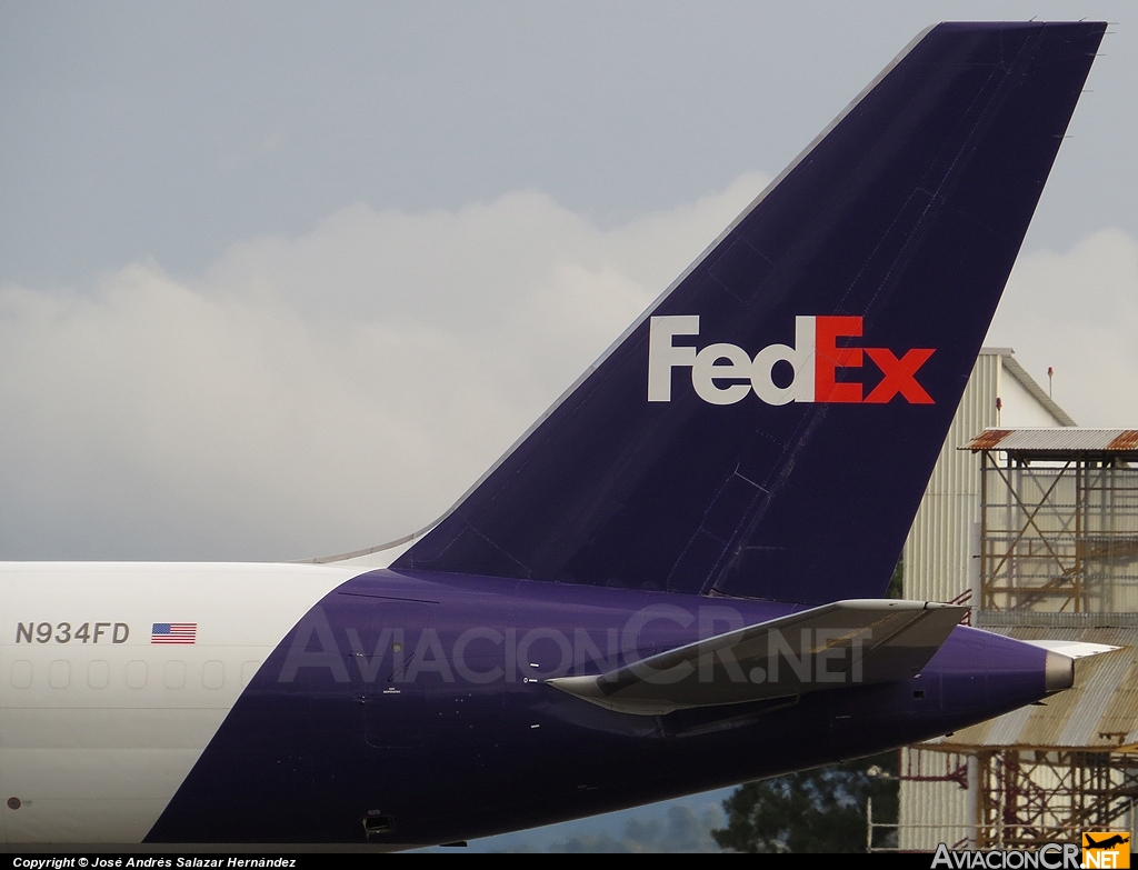 N934FD - Boeing 757-21B(SF) - FedEx
