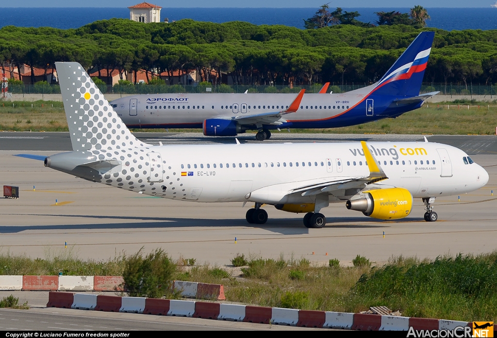 EC-LVQ - Airbus A320-216 - Vueling