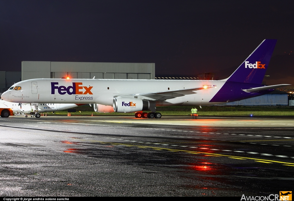 N976FD - Boeing 757-2B7 - FedEx