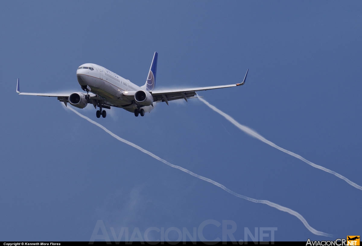N36280 - Boeing 737-824 - United Airlines