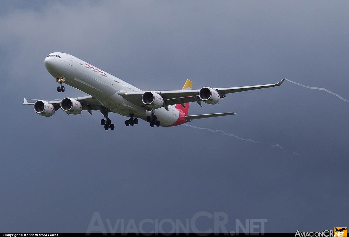 EC-LEU - Airbus A340-642X - Iberia