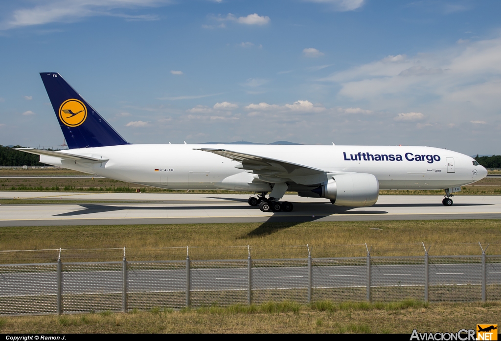 D-ALFD - Boeing 777-FBT - Lufthansa Cargo