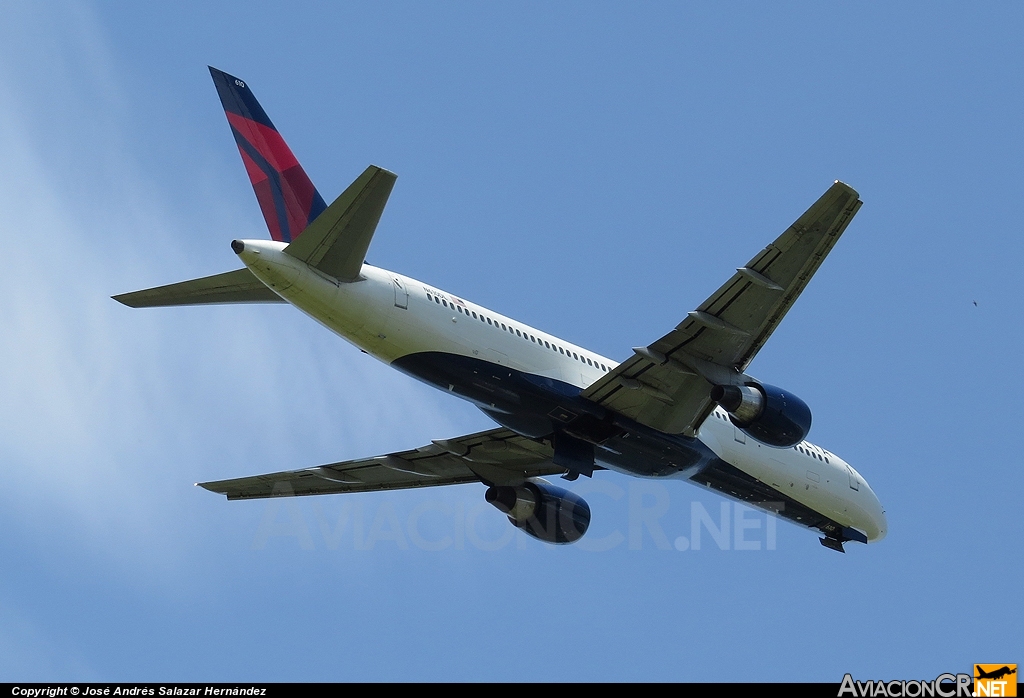 N610DL - Boeing 757-232 - Delta Air Lines