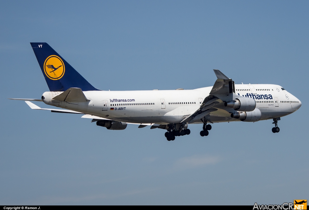 D-ABVT - Boeing 747-430 - Lufthansa