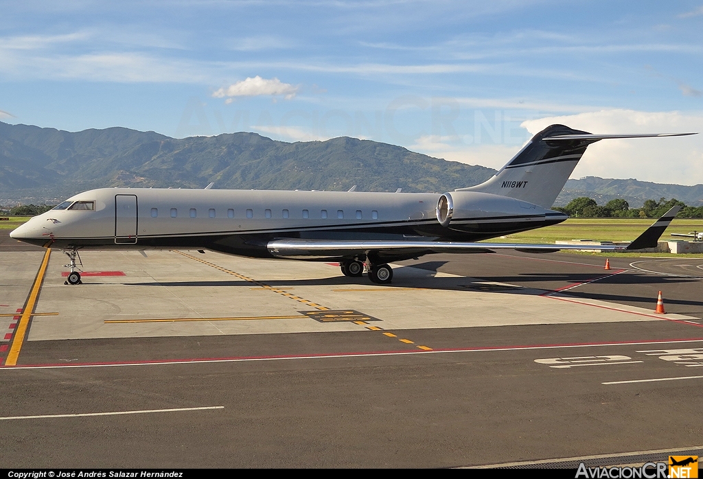 N118WT - Bombardier BD-700-1A10 Global Express - Privado (Avalon Capital)