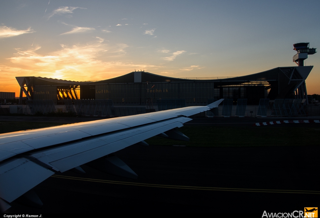 D-AISH - Airbus A321-231 - Lufthansa