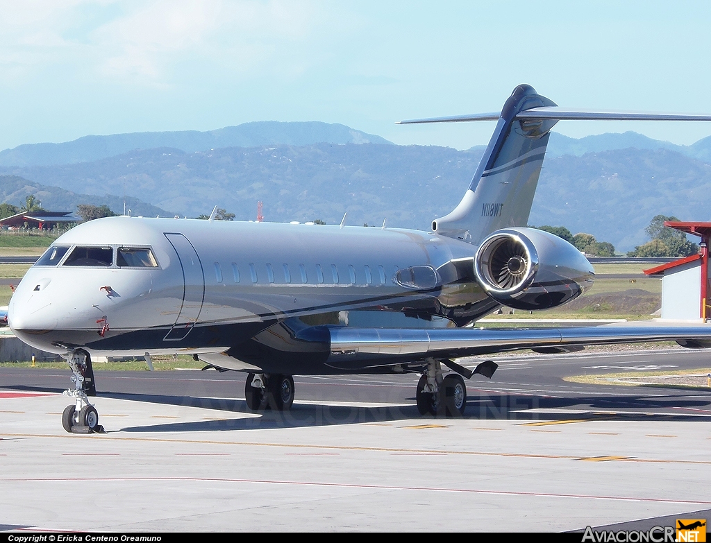 N118WT - Bombardier BD-700-1A10 Global Express - Privado (Avalon Capital)