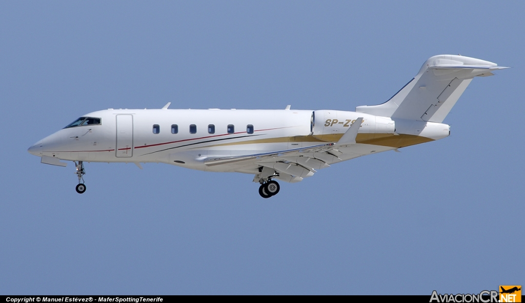 SP-ZSZ - Bombardier BD-100-1A10 Challenger 300 - Jet Service