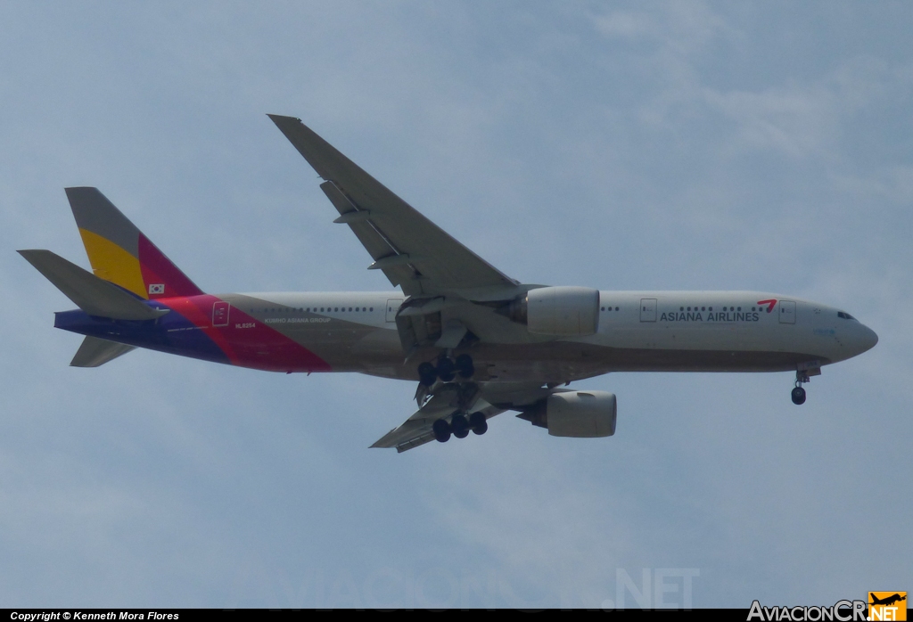 HL8254 - Boeing 777-28EER - Asiana