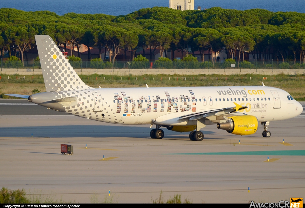 EC-JZQ - Airbus A320-214 - Vueling