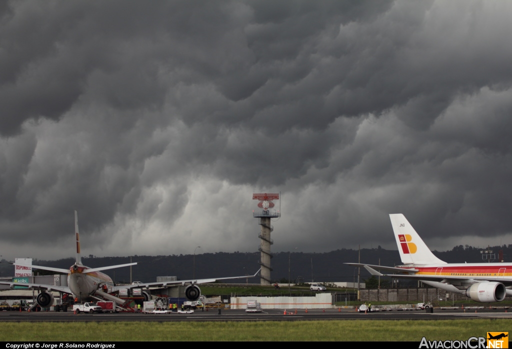 MROC - Aeropuerto - Rampa