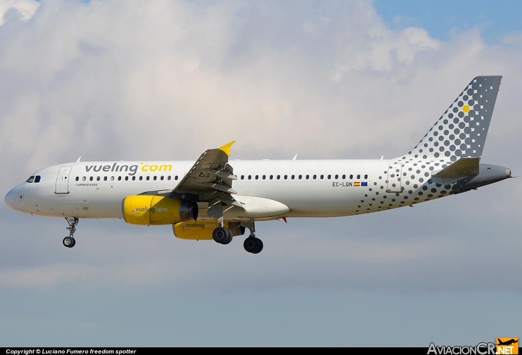 EC-LQN - Airbus A320-212 - Vueling