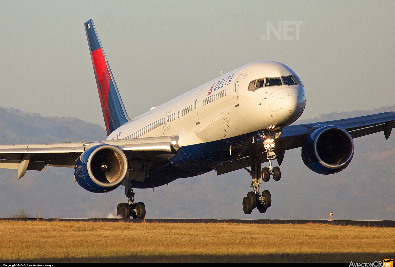 N652DL - Boeing 757-232 - Delta Air Lines