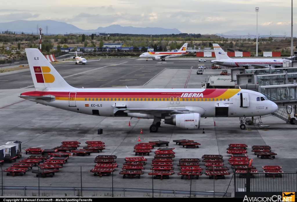 EC-ILS - Airbus A320-214 - Iberia