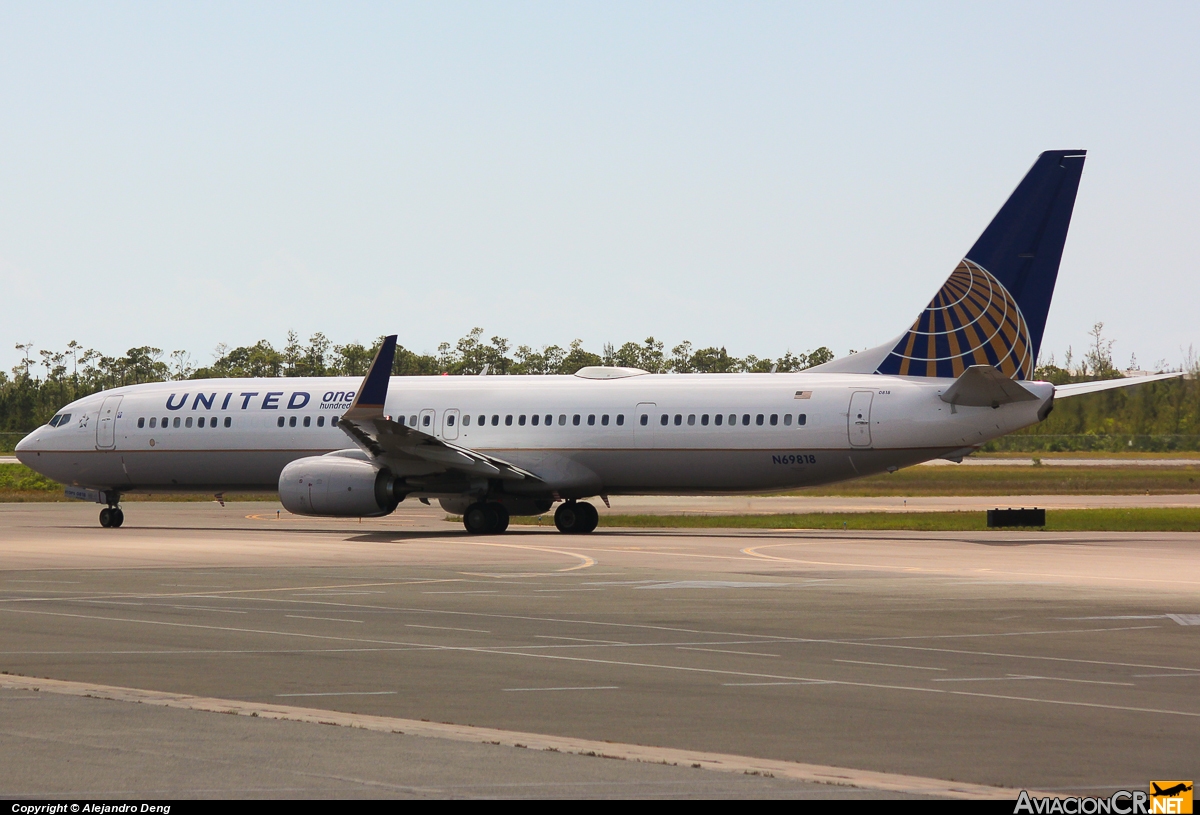 N69818 - Boeing 737-924/ER - United Airlines