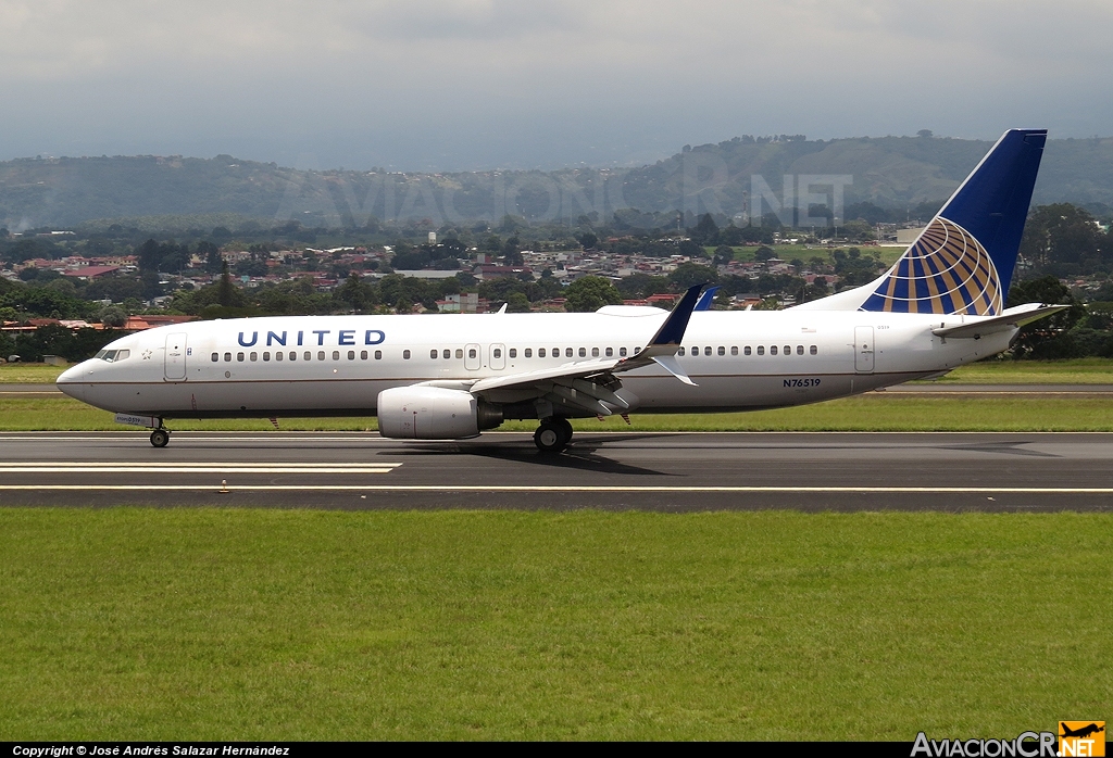 N76519 - Boeing 737-824 - United Airlines