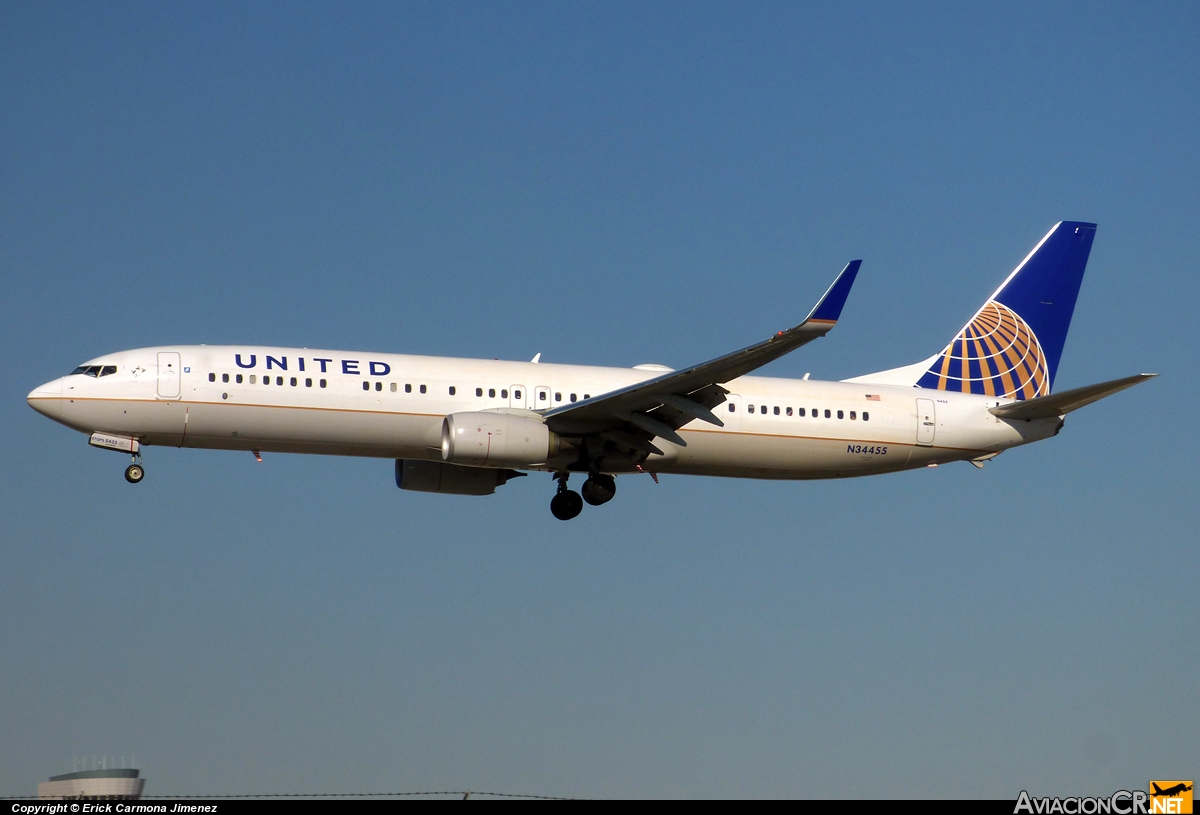 N34455 - Boeing 737-924ER - United Airlines
