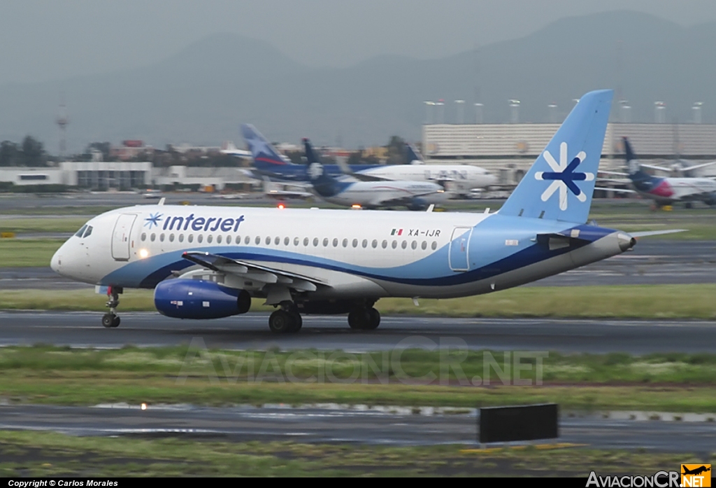 XA-IJR - Sukhoi Super Jet 100-95 - Interjet