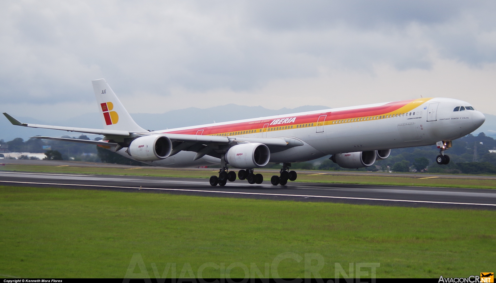 EC-JLE - Airbus A340-642 - Iberia