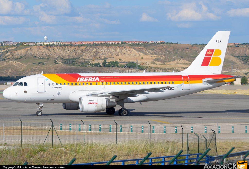 EC-KBX - Airbus A319-111 - Iberia